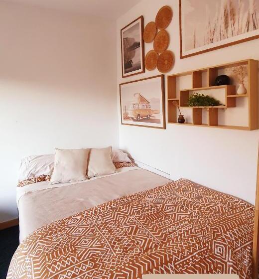 استودیو خانوادگی, Rotoruas Tiny Gem Bnb With Spa