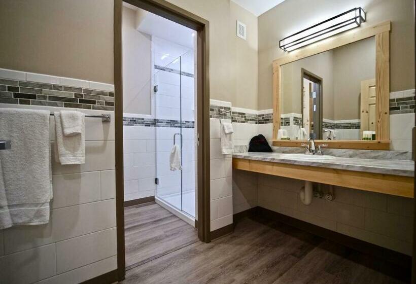 Стандартный Номер Кровать Кинг, Caberfae Peaks Ski & Golf Resort