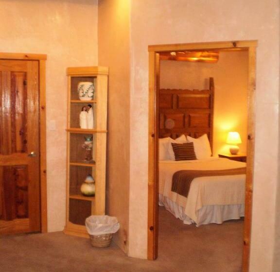 Номер Стандарт, Guadalupe Inn