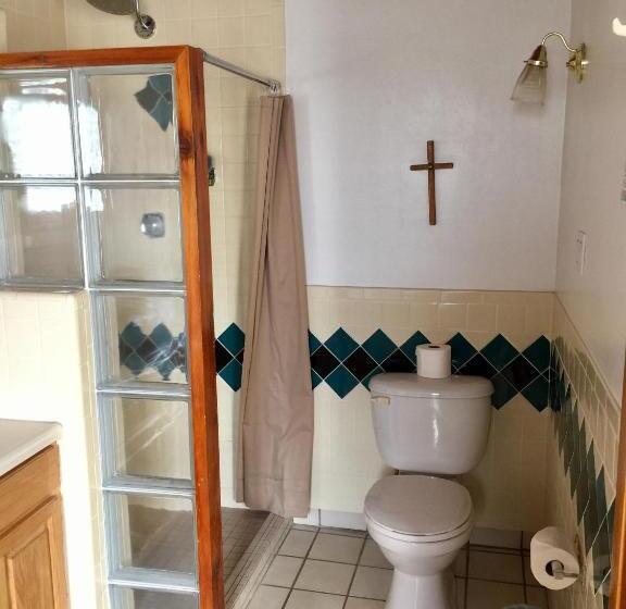 Люкс с Балконом, Guadalupe Inn