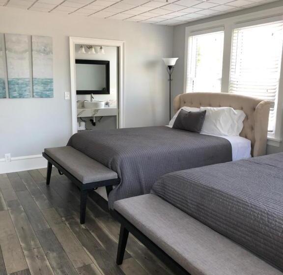 패밀리 스위트, Ocean Manor 1100 Inn