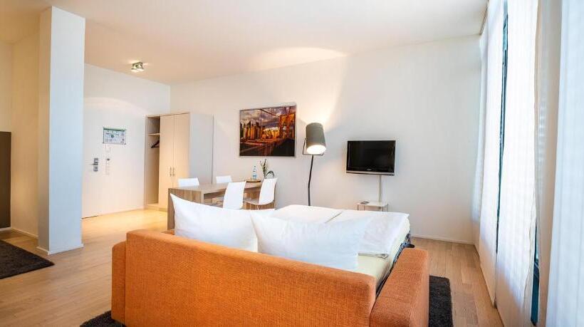 Apartamento 1 Dormitório, Schroeders Wein Style