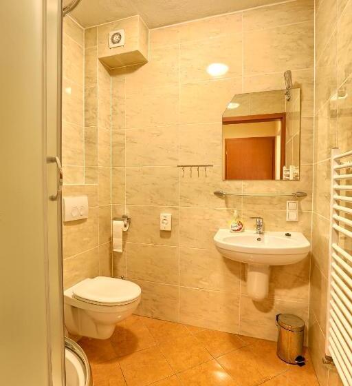 スタンダードシングルルーム, Tennis