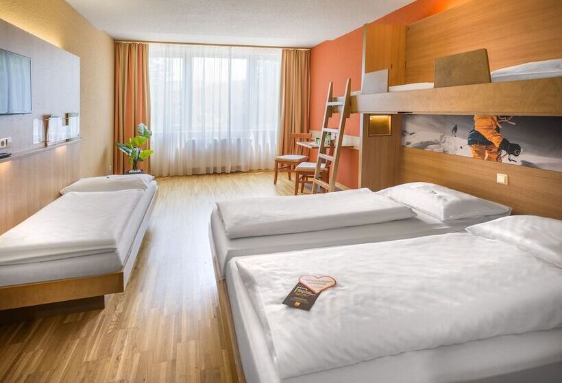 Четырехместный Номер Стандарт, Jufa Hotel Altenmarkt Zauchensee