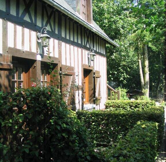 Номер Стандарт, Auberge Du Val Au Cesne
