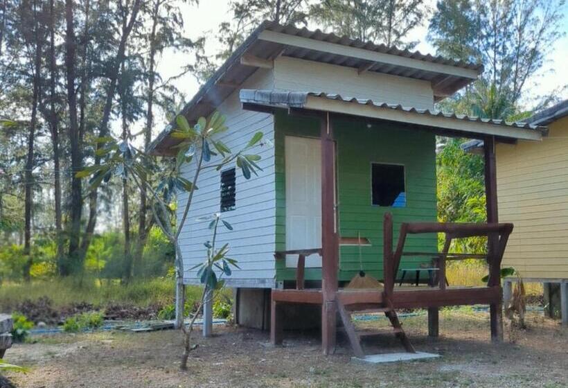 Номер Стандарт Вид на Сад, Neverland Beach Village Bungalows