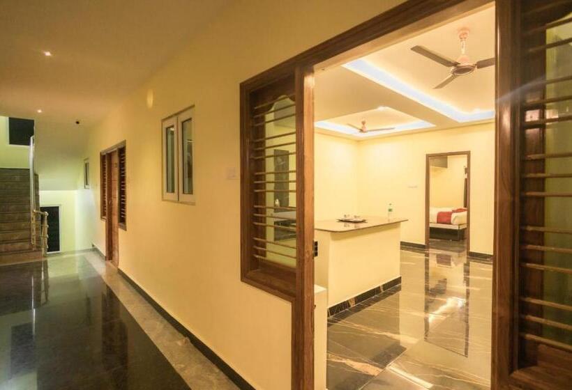 Семейный Номер Вид на Горы, Beestay Hotels Elite Park Tirupati