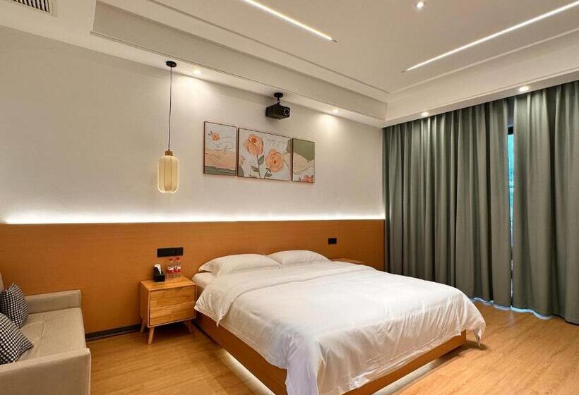 Стандартный Номер Кровать Кинг, Slowdown Hostel Wulong