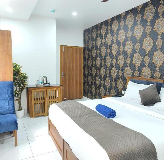 Президентский Люкс, Wayanad Palace