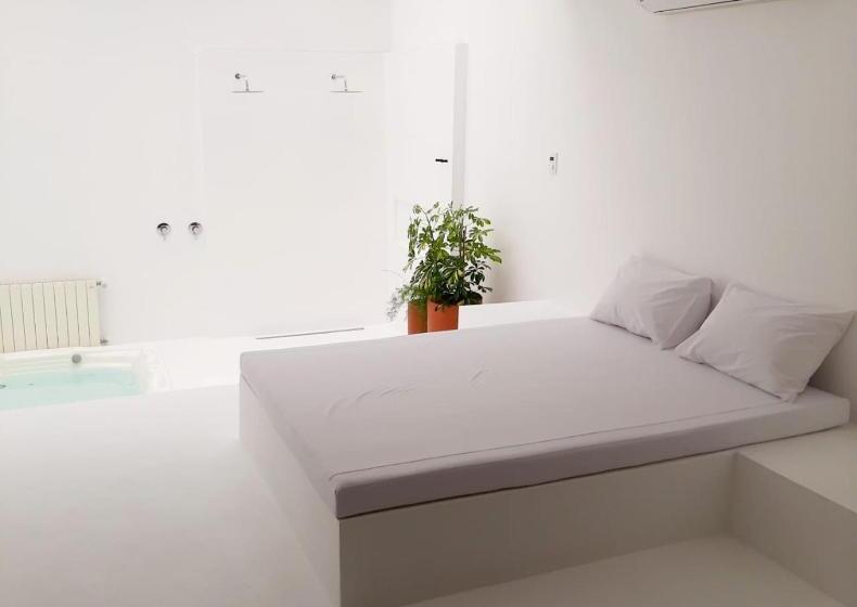 자쿠지 스위트, Luv Gardens Motel   Adults Only