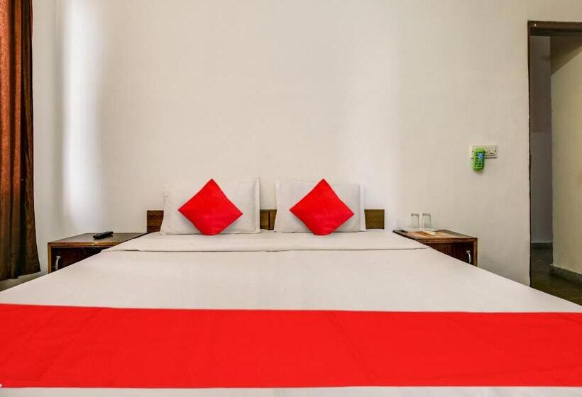 Трехместный Номер Классика, Oyo Hotel Sun Stone