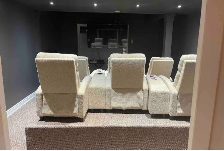1间卧室的房子, Bradford Luxe Haven