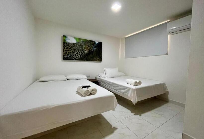 آپارتمان 3 خوابه, Apartahotel Rosedal