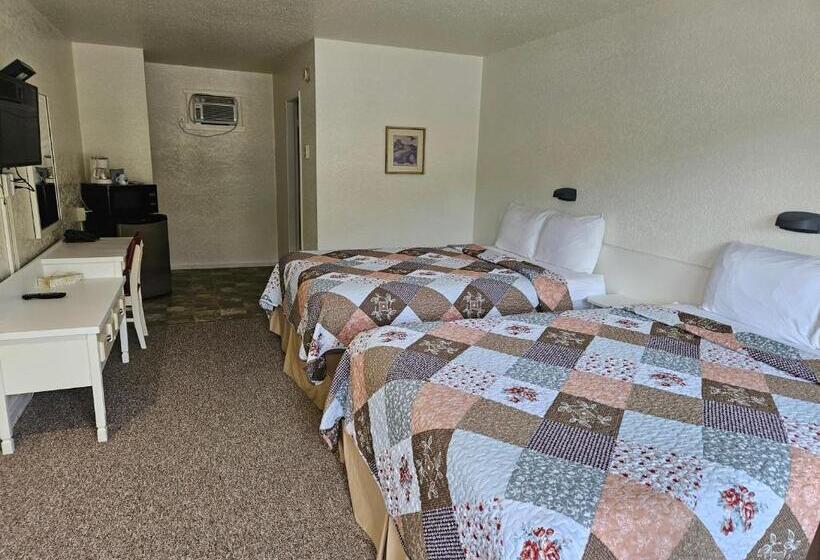 Номер Стандарт, Granby River Inn & Suites