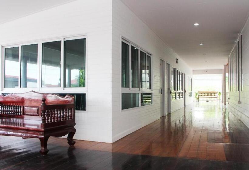 اتاق استاندارد, Room In Guest Room   Baan Khunphiphit Homestay No2229