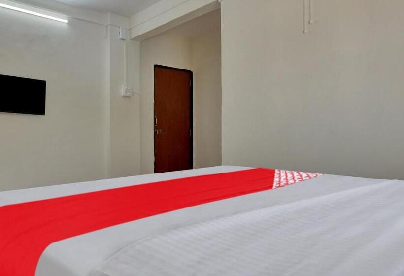 Трехместный Номер Классика, Oyo Flagship Shri Sai Lodging