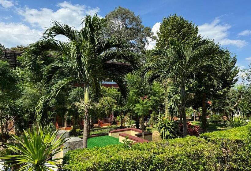 キャビン, Samed Garden Resort