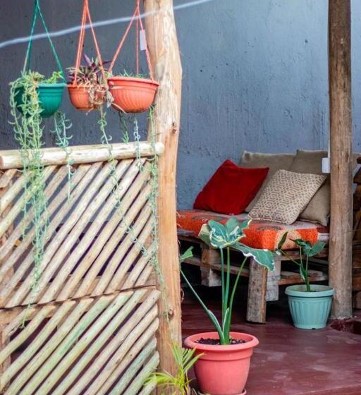 اتاق استاندارد با بالکن, Blue Elephant Villas