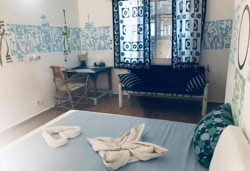 اتاق اکونومی, Blurum Art Garden