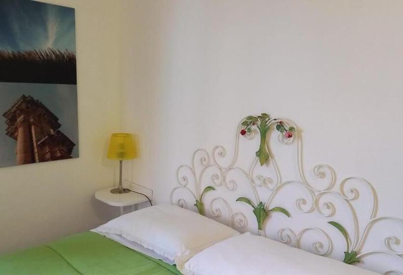 Номер Стандарт, Casa Vacanze Il Cancello Rosso