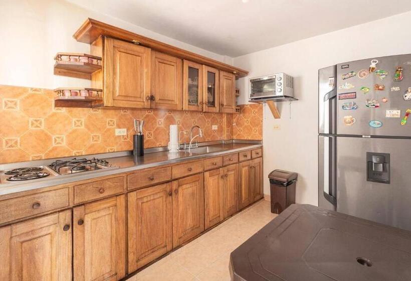 Номер Стандарт Трехместный, Letto Hostal
