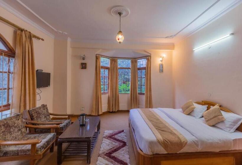 Номер Стандарт Вид на Сад, Cedar Cottage