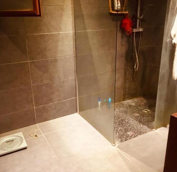 اتاق استاندارد, Chambre Bordeaux 33600 Pessac Aéroport Rocade 12 5 Km