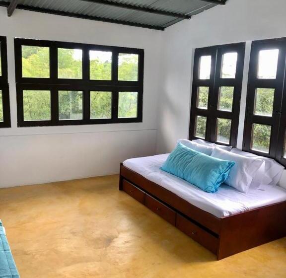 Quarto Familiar, La Santísima   La Mesa Eco Finca