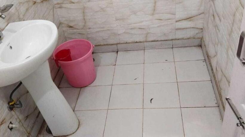 اتاق کلاسیک سه تخته, Oyo Krm Oyo Huom