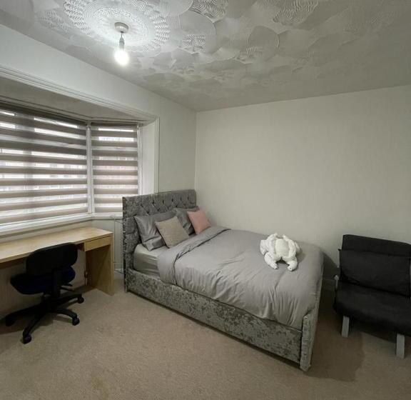 اتاق لوکس, Alder En Suites Self Catering With Private Shower 1