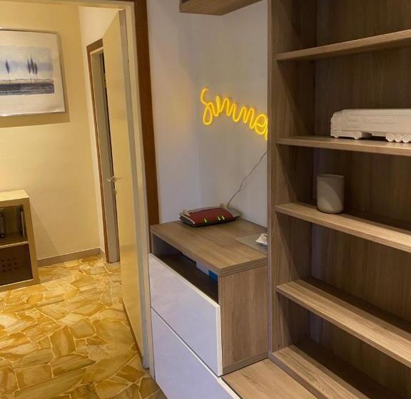 آپارتمان 3 خوابه, Cascine Park Florence Apartament