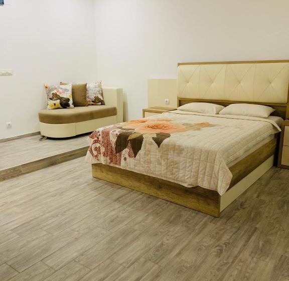 Triple Room Sea View, Seafront Apartments