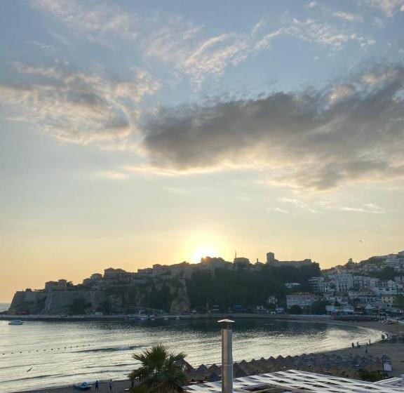 اتاق استاندارد با تخت بزرگ, Seafront Apartments