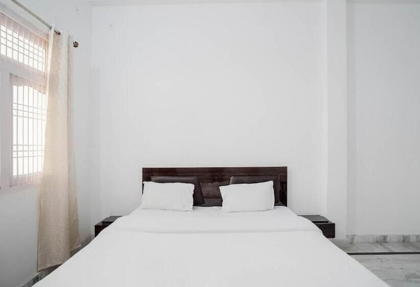 Номер Стандарт, Spot On Trishan Rooms