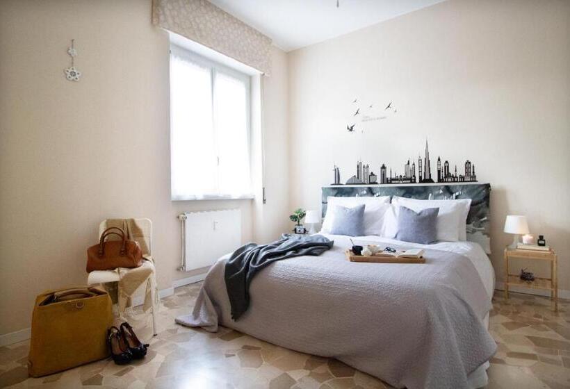 اتاق استاندارد, A Casa Mia