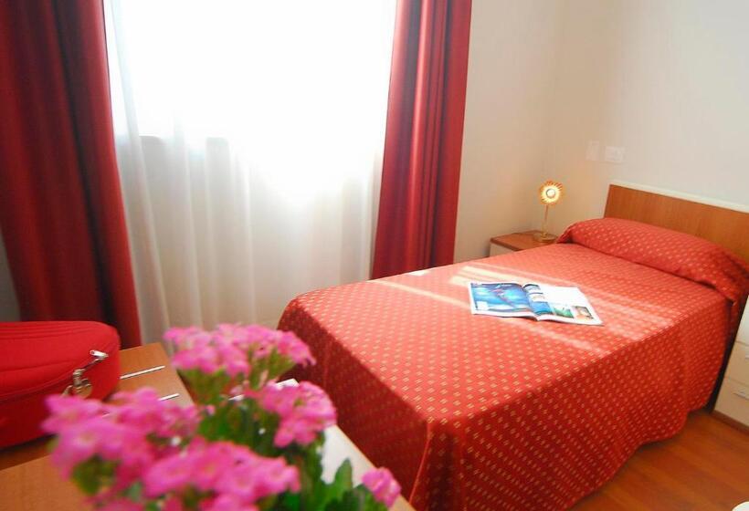 اتاق استاندارد یک نفره, Camere Delfini