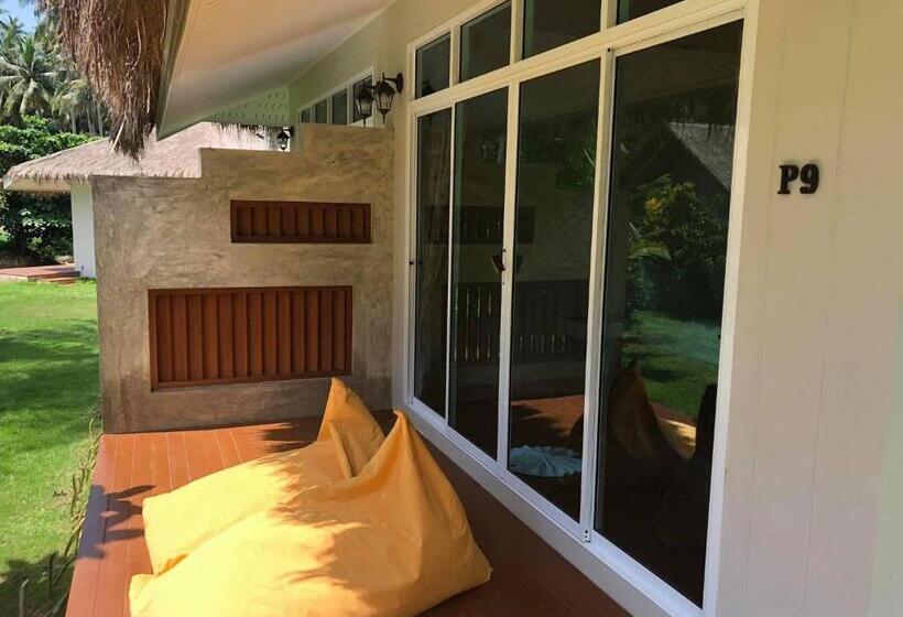 اتاق استاندارد با چشم‌انداز باغ, Prompakdee Kohmak Resort