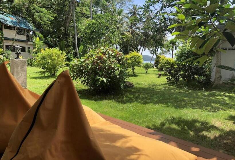 اتاق استاندارد با چشم‌انداز باغ, Prompakdee Kohmak Resort