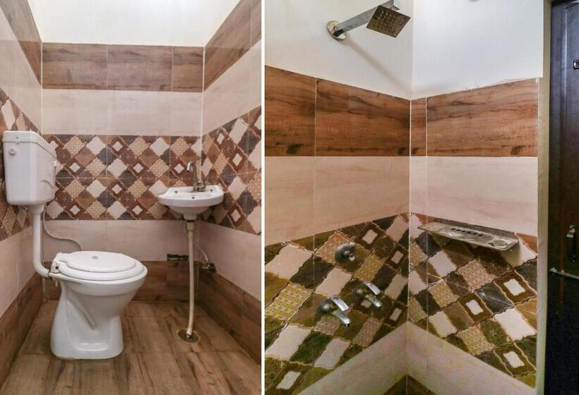 اتاق کلاسیک سه تخته, Spot On 66973 Hotel Chandigarh Highway