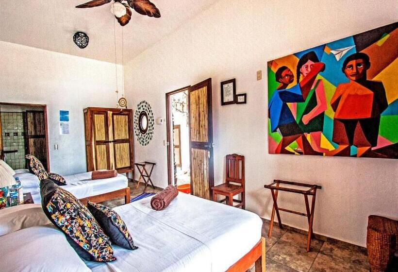 سوییت سوپریور با چشم‌انداز دریا, Buda Mar Zipolite
