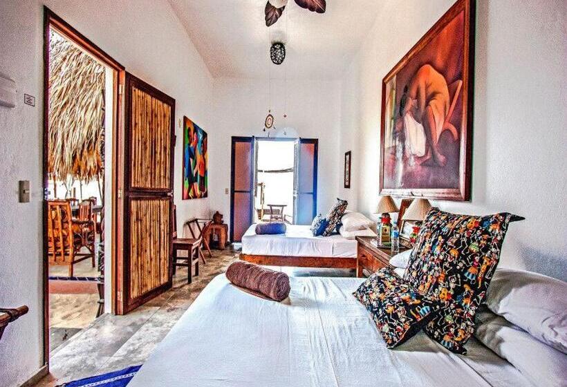سوییت سوپریور با چشم‌انداز دریا, Buda Mar Zipolite