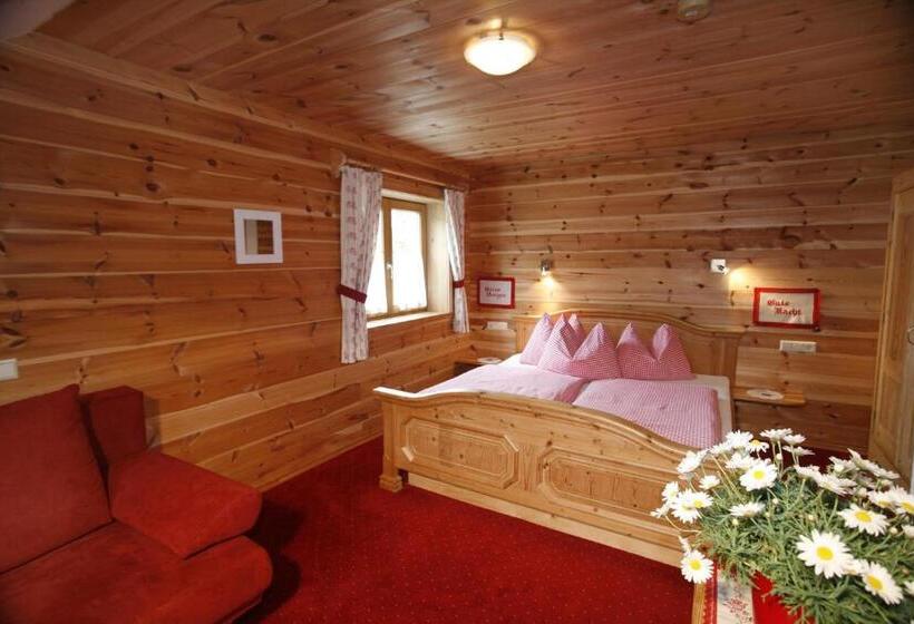 آپارتمان سوپریور 2 خوابه, Holdhof