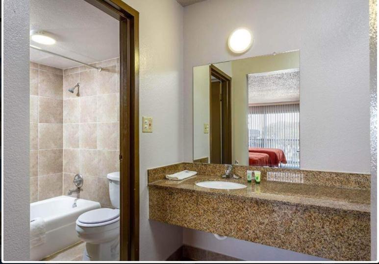 Номер Стандарт, Motel 6 Mesquite, Tx Town East