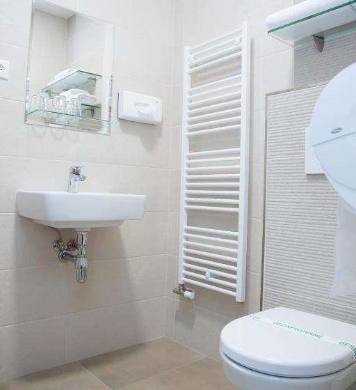 Номер Стандарт Трехместный, Motel Skalka