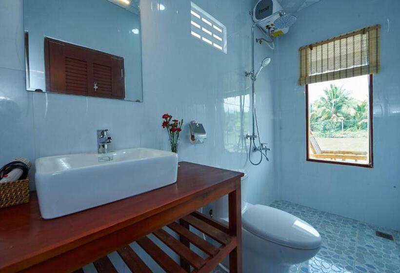اتاق لوکس, Tra Vinh Lodge