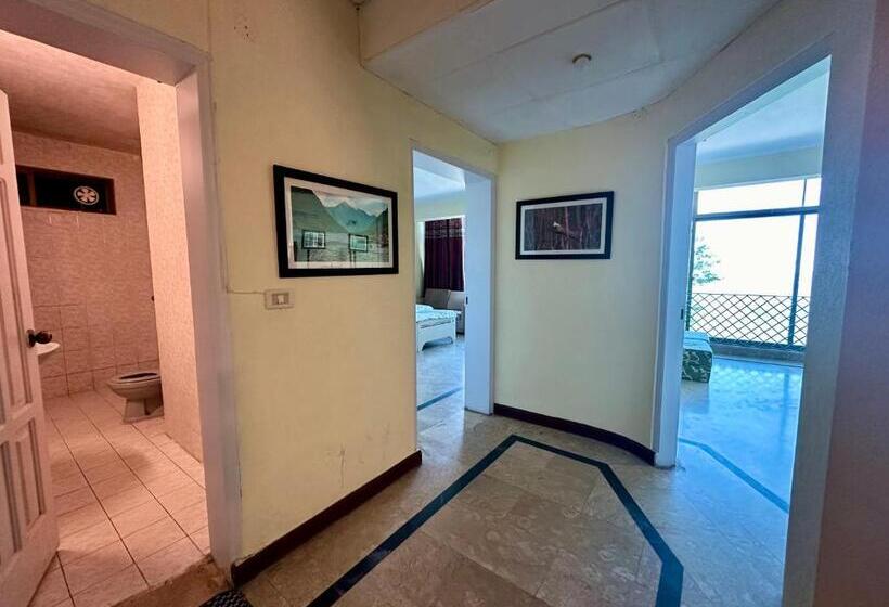 سوییت با چشم‌انداز کوه, Luxury Cottage Retreat