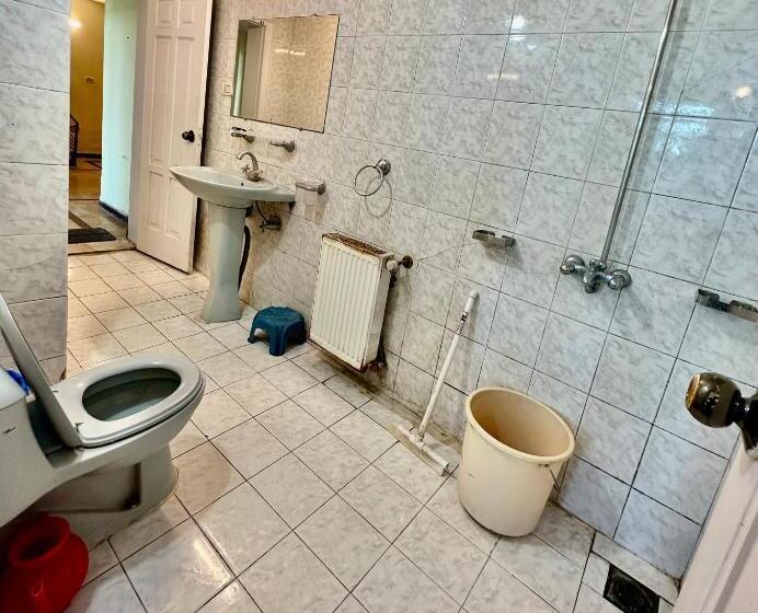 سوییت با چشم‌انداز کوه, Luxury Cottage Retreat