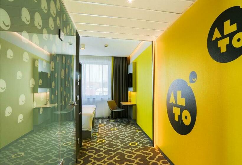 家庭间, Qubus Hotel żory