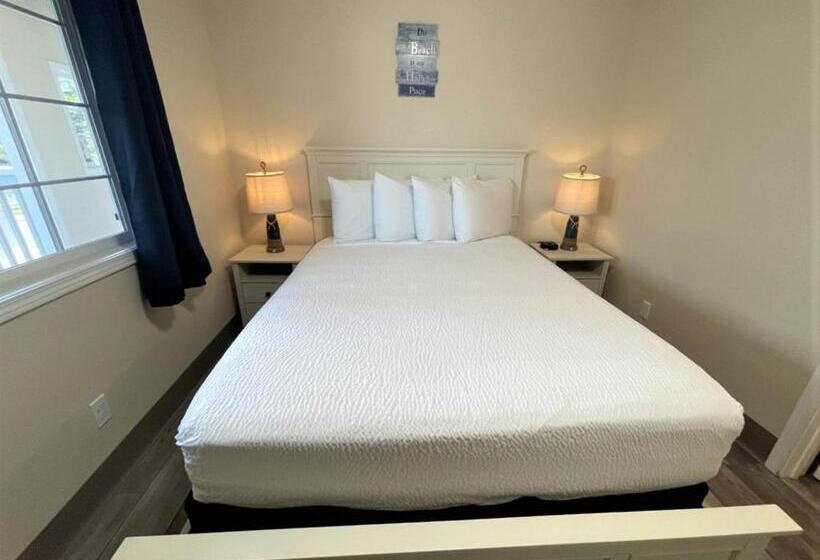Люкс Кровать Кинг, Coastal Inn And Suites