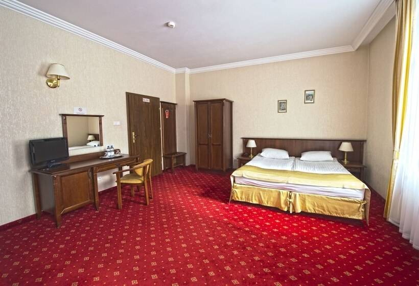 Quarto Estandar, Jakub Sobieski